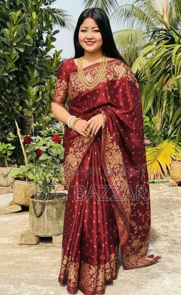 Japani Silk Skin Print Sharee With Blouse Piece