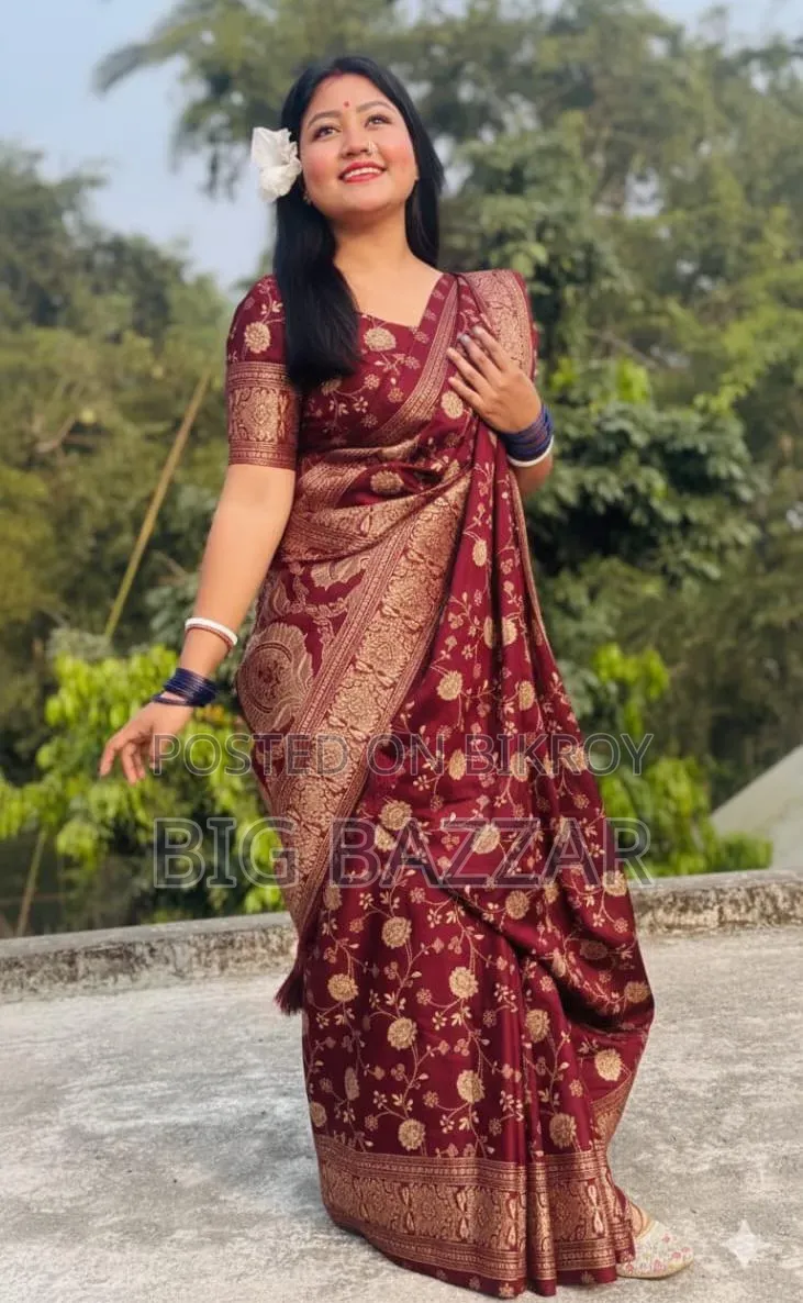 Japani Silk Skin Print Sharee With Blouse Piece