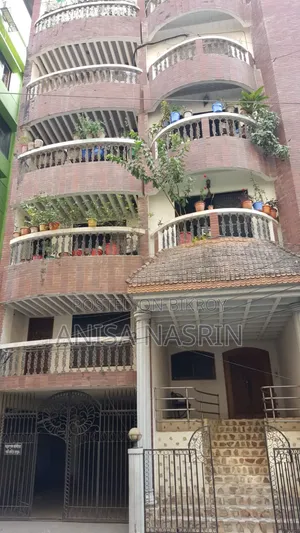 5 Bedroom Apartment in Baridhara DOHS for rent