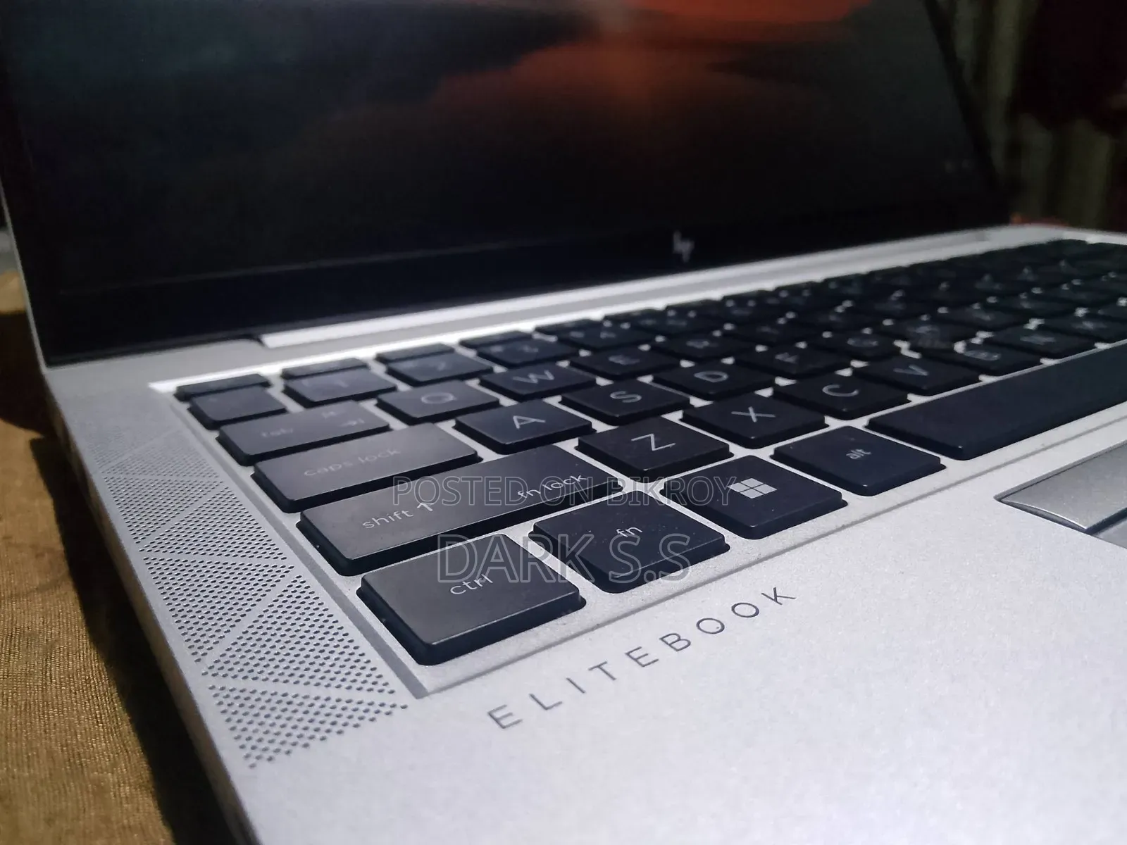 Laptop HP Elitebook 845 G8 8gb Amd Ryzen 5 SSD 512gb