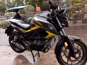 হন্ডা হর্নেট ২০১৯ গ্রে