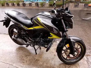 Honda Hornet 2019 Gray