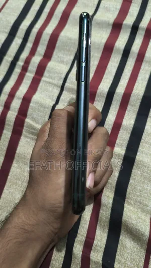 অ্যাপল আইফোন ১১ প্রো ২৫৬ জিবি ব্লু