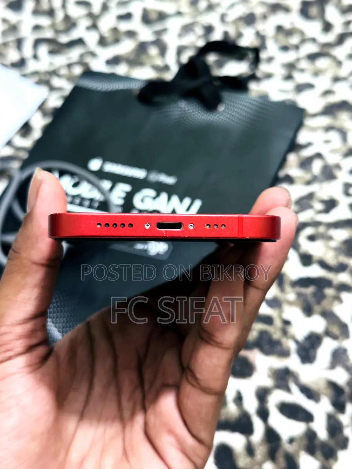 Apple iPhone 12 64 GB Red