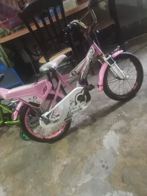 বাচ্চাদের সাইকেলটি দুটি বিক্রি করব।