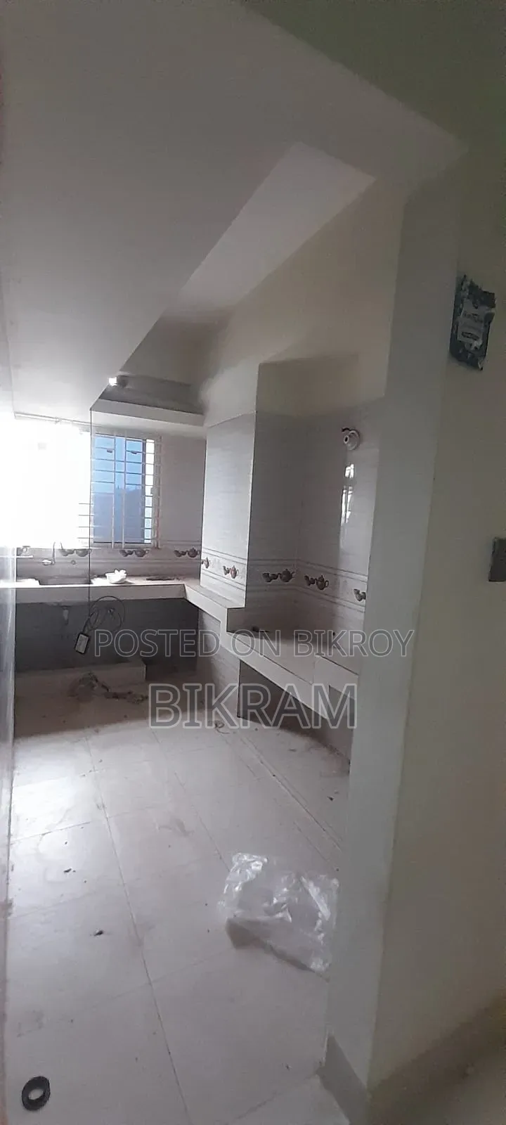 3-bedroom Apartment in Protiti Bhaban, Halishahar for Rent