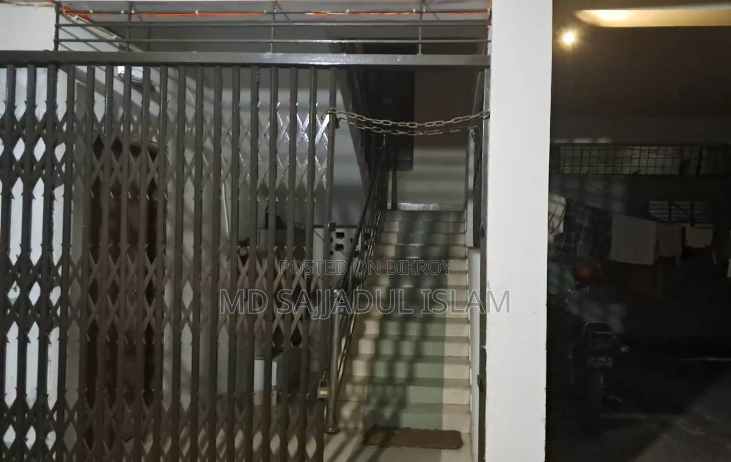 মিরপুর-১ এ ৫০০ বর্গফুট ফ্লোর এরিয়ার গোডাউন/ওয়্যারহাউস ভাড়ার জন্য