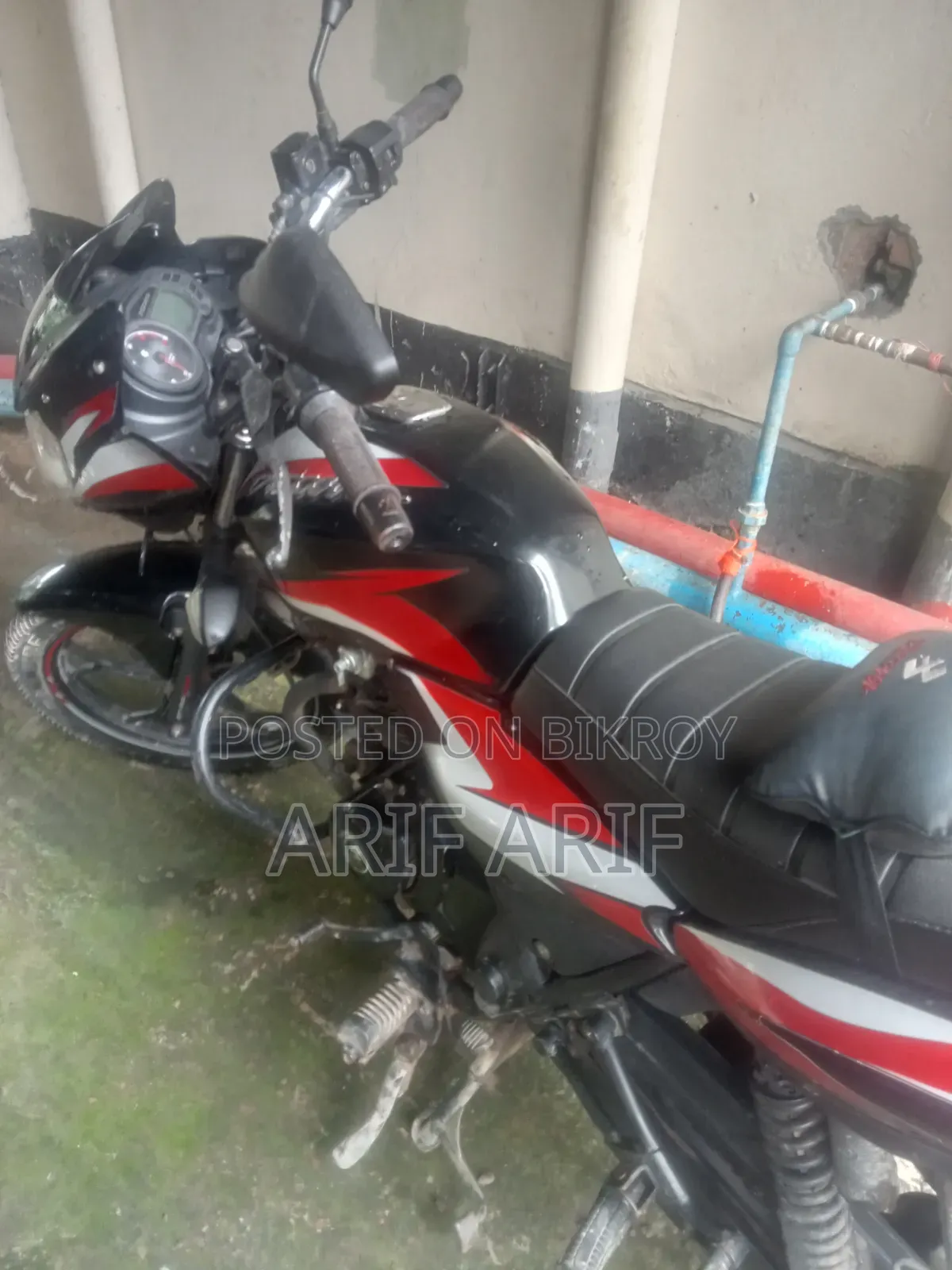 Bajaj Discover 110 2023 Black