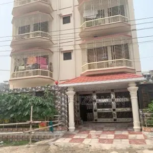 1-bedroom Apartment in Aftab Nagar for Rent