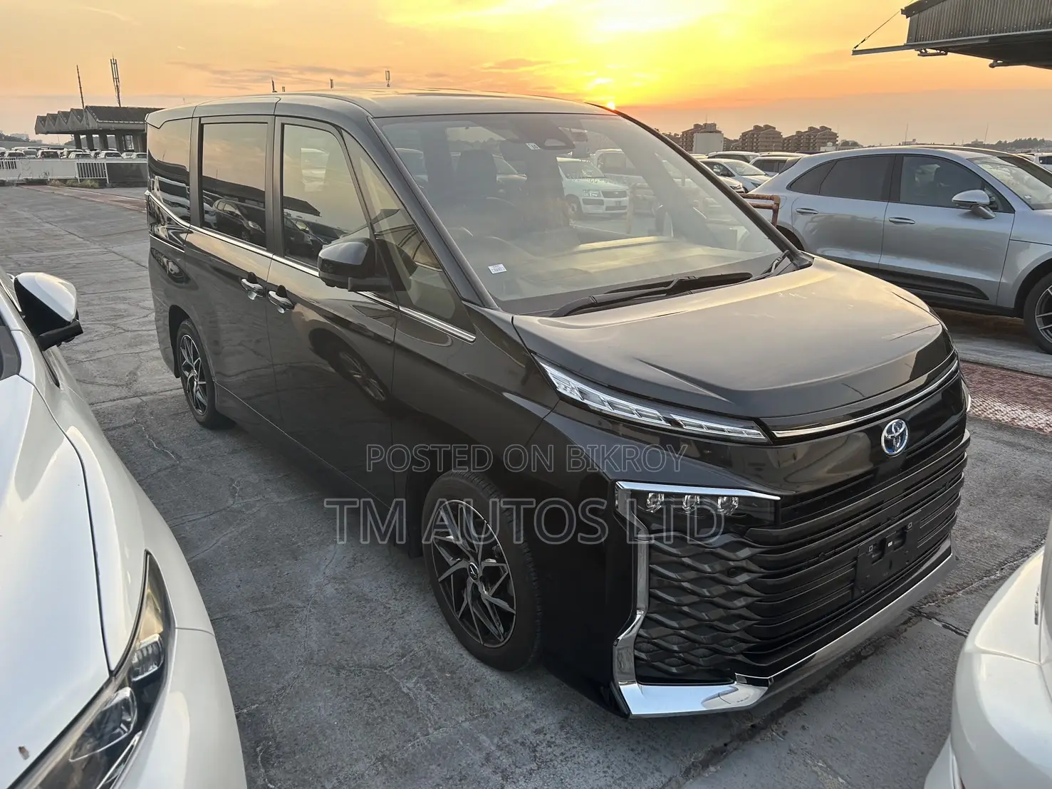 Toyota Voxy 2022 Black