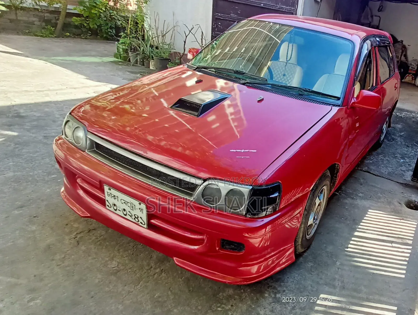 Toyota Corolla 1997 Maroon