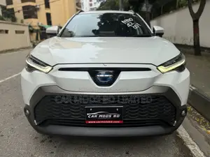 Toyota Corolla Cross 1.8 Hybrid Front Wheel Drive 2022 Pearl