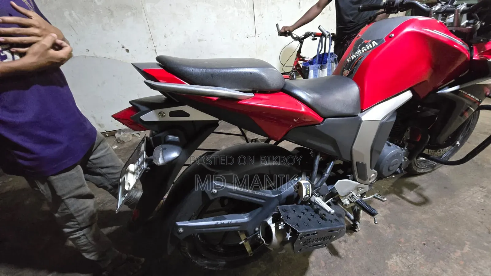 Yamaha FZ 2021 Red