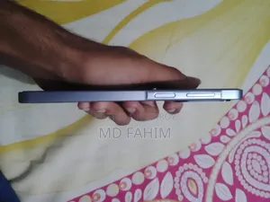 নতুন স্যামসাং গ্যালাক্সি এ১৭ ৫জি ২৫৬ জিবি সাদা