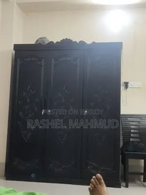 আলমিরা অনেক সুন্দর