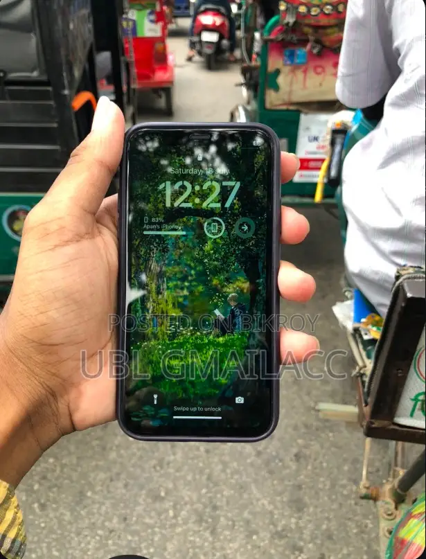 অ্যাপল আইফোন এক্স ২৫৬ জিবি হোয়াইট