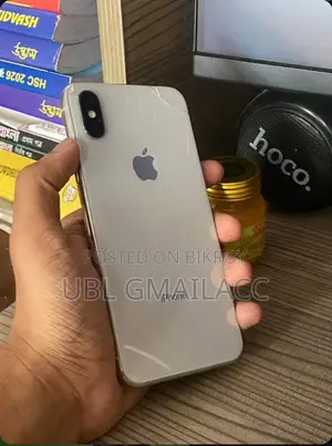 অ্যাপল আইফোন এক্স ২৫৬ জিবি হোয়াইট