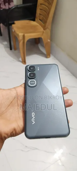Vivo Y21d 128 GB Blue