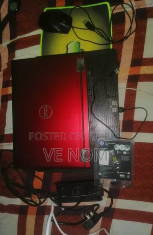 Laptop Dell Vostro V130 4GB Intel Core i5 256GB SSD