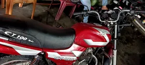 নিউ বাজাজ সিটি ১০০ ২০১১ সাদা