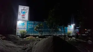 উত্তরা সেক্টর ১৭-এ লেক ভিউ অ্যাপার্টমেন্ট প্রজেক্ট