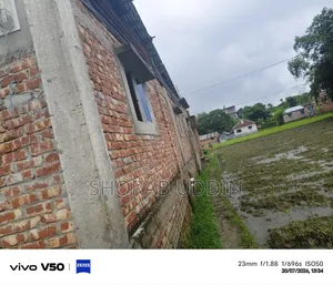 বাড়ি বিক্রি করা হইবে মট জমি পাচ শতক আসে জমি চার শতক ফুল বাড়ি আসে