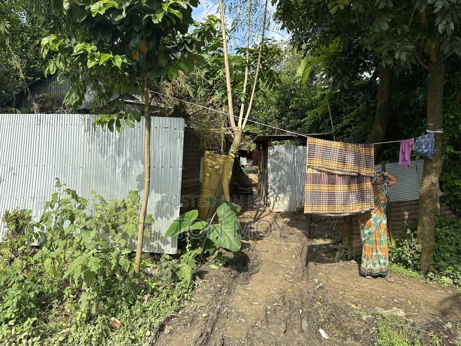 রূপগঞ্জে ৭ কাঠা আবাসিক প্লট বিক্রয়, দালালের ঝামেলা বিহিন।
