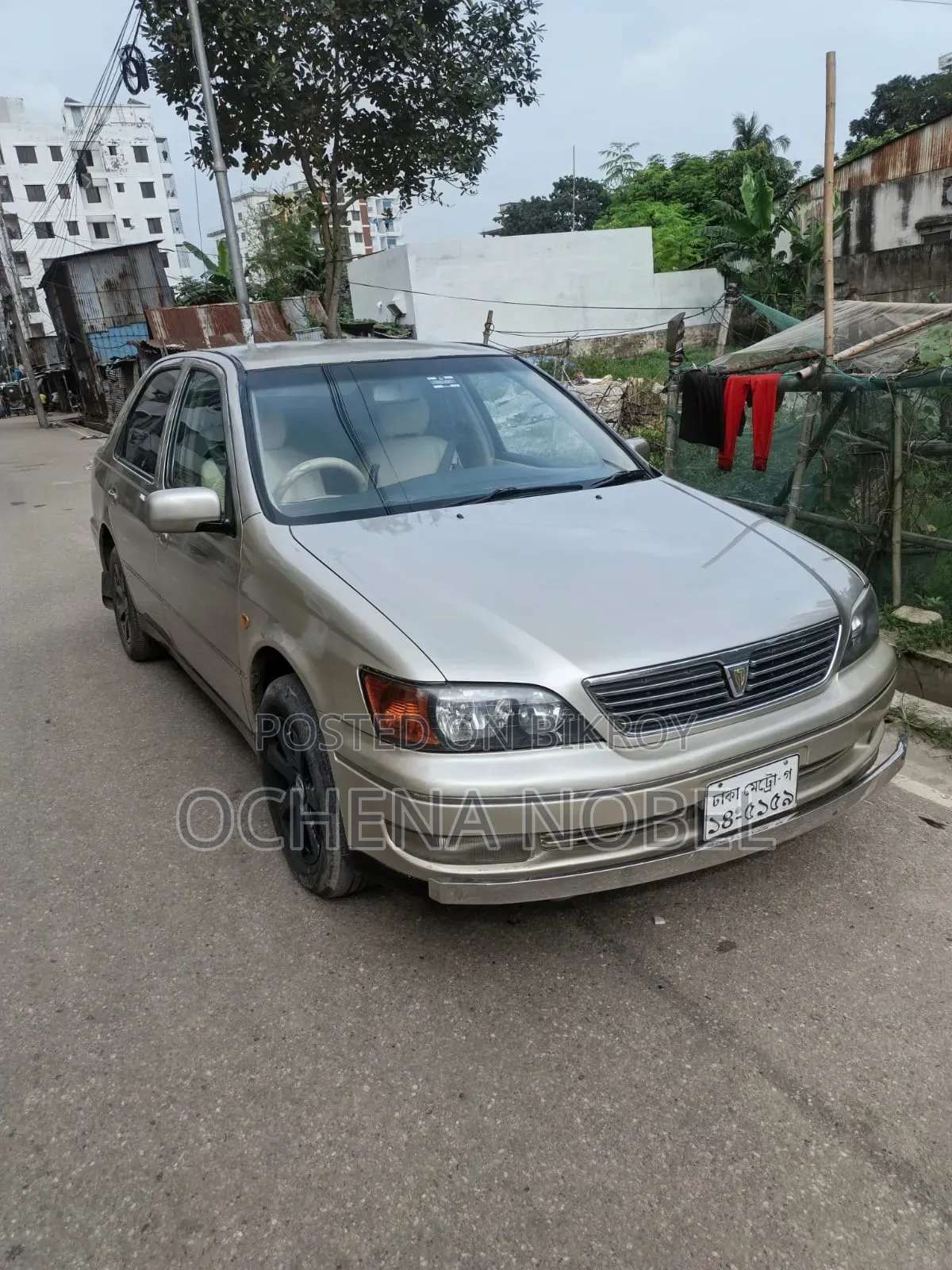 Toyota Vista 1998 Beige
