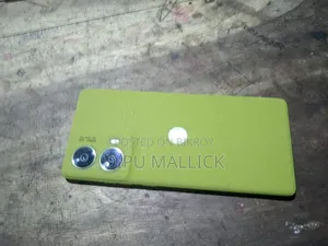 Motorola Moto G85 128 GB Yellow