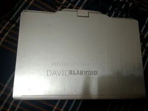 Laptop Gigabyte 4GB Intel Pentium HDD 256GB