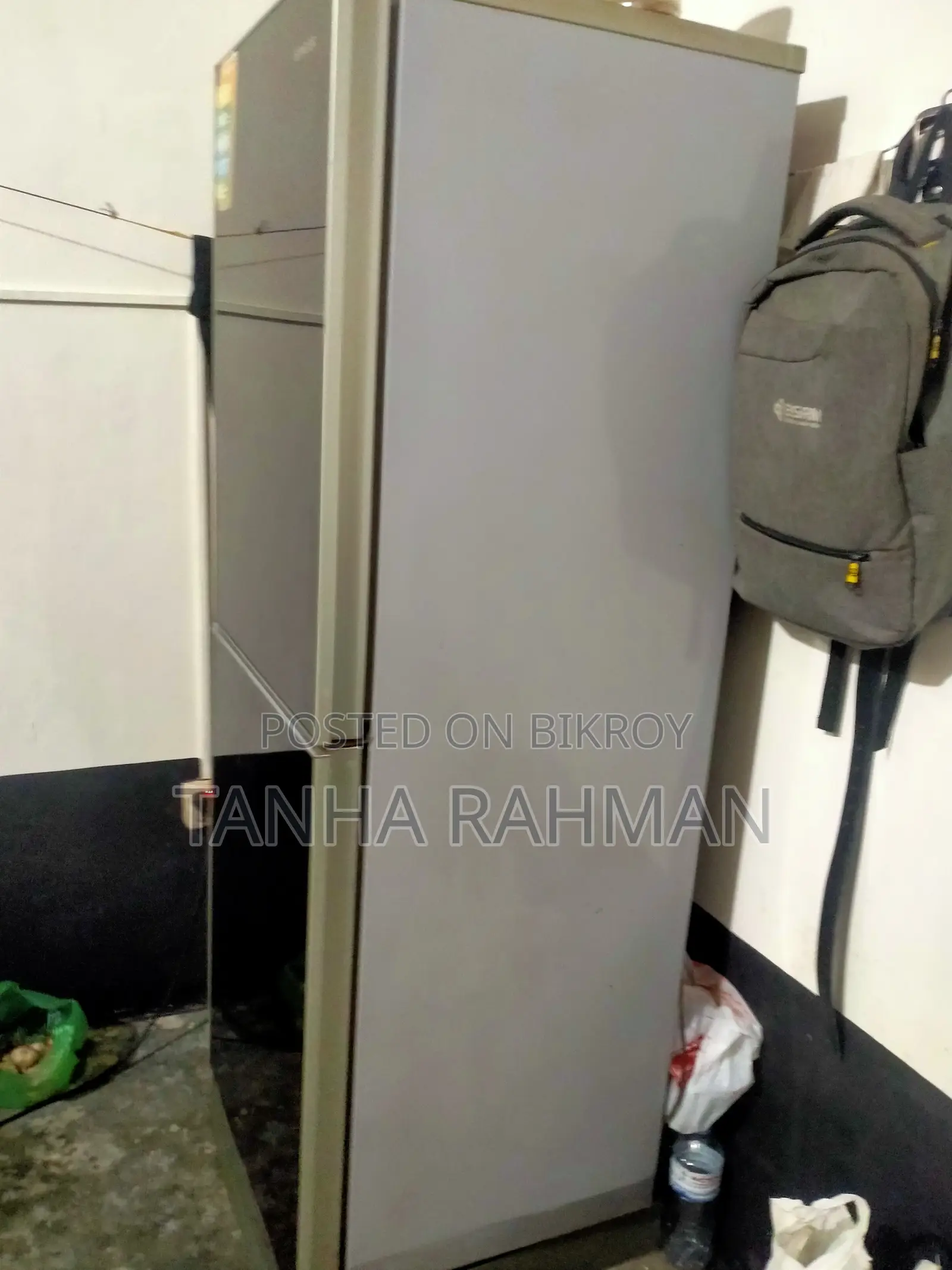 সিঙ্গার এনার্জি- সেভিং ব্ল্যাক গ্লাস ডোর রেফ্রিজারেটর