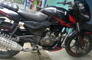 বাজাজ পালসার ১৫০ ২০২২ কালো