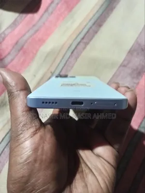নতুন শাওমি রেডমি নোট ১৩ প্রো+ ২৫৬ জিবি