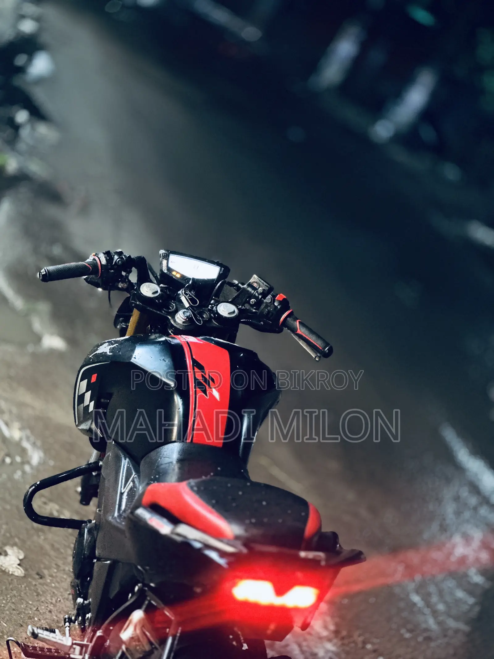 TVS Apache RTR 160 4V Fi 2024 Black