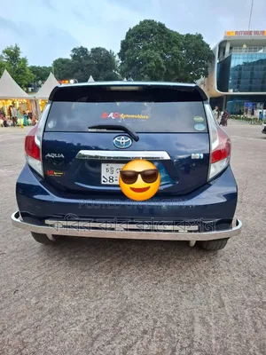 Toyota Aqua 2017 Purple