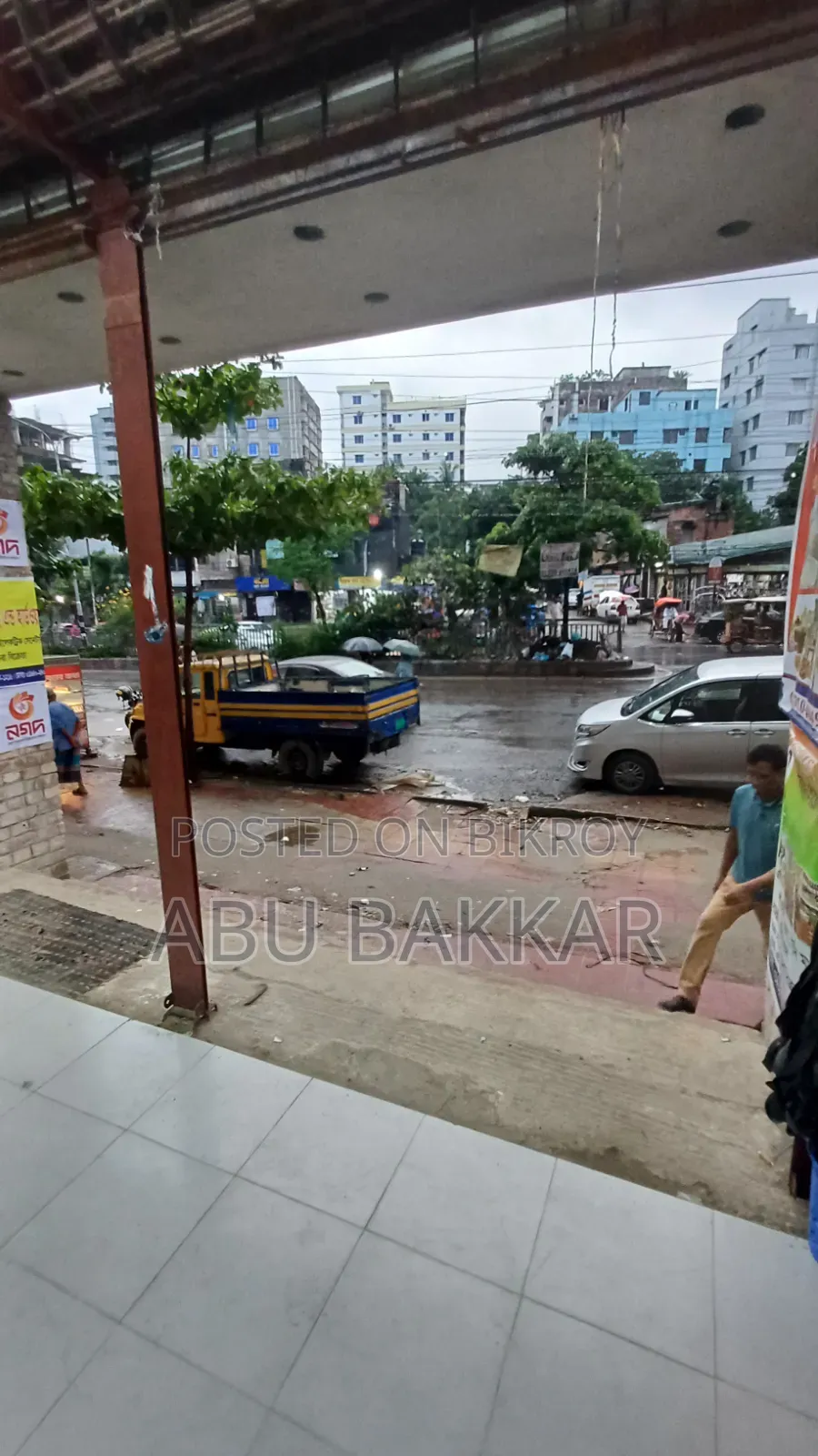 দোকান ভাড়া হবে