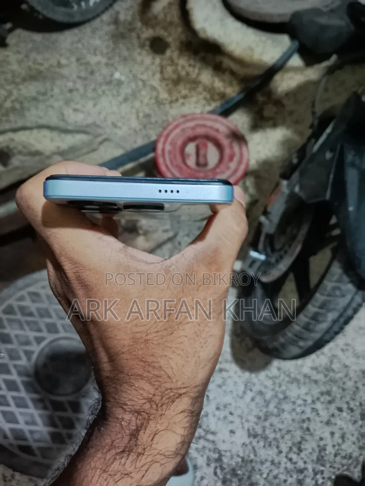 Tecno Spark 20C 128 GB White