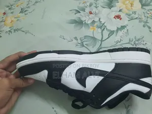 Nike Panda Dunk