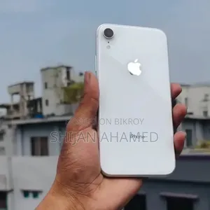 Apple iPhone XR 64 GB White