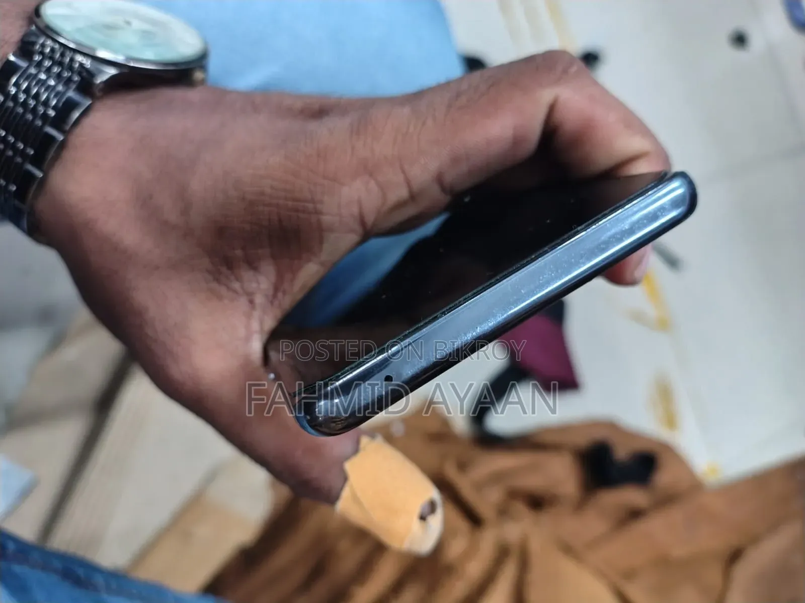 অপো এফ২৭ প্রো ৫জি ২৫৬ জিবি নীল