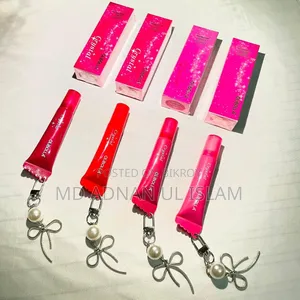 Crystal Gloss Moisturizing Lip Gloss