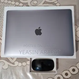 Laptop Apple MacBook Pro 2023 M2 8GB Apple M2 SSD 256GB