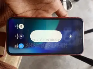 Apple iPhone 11 128 GB Red