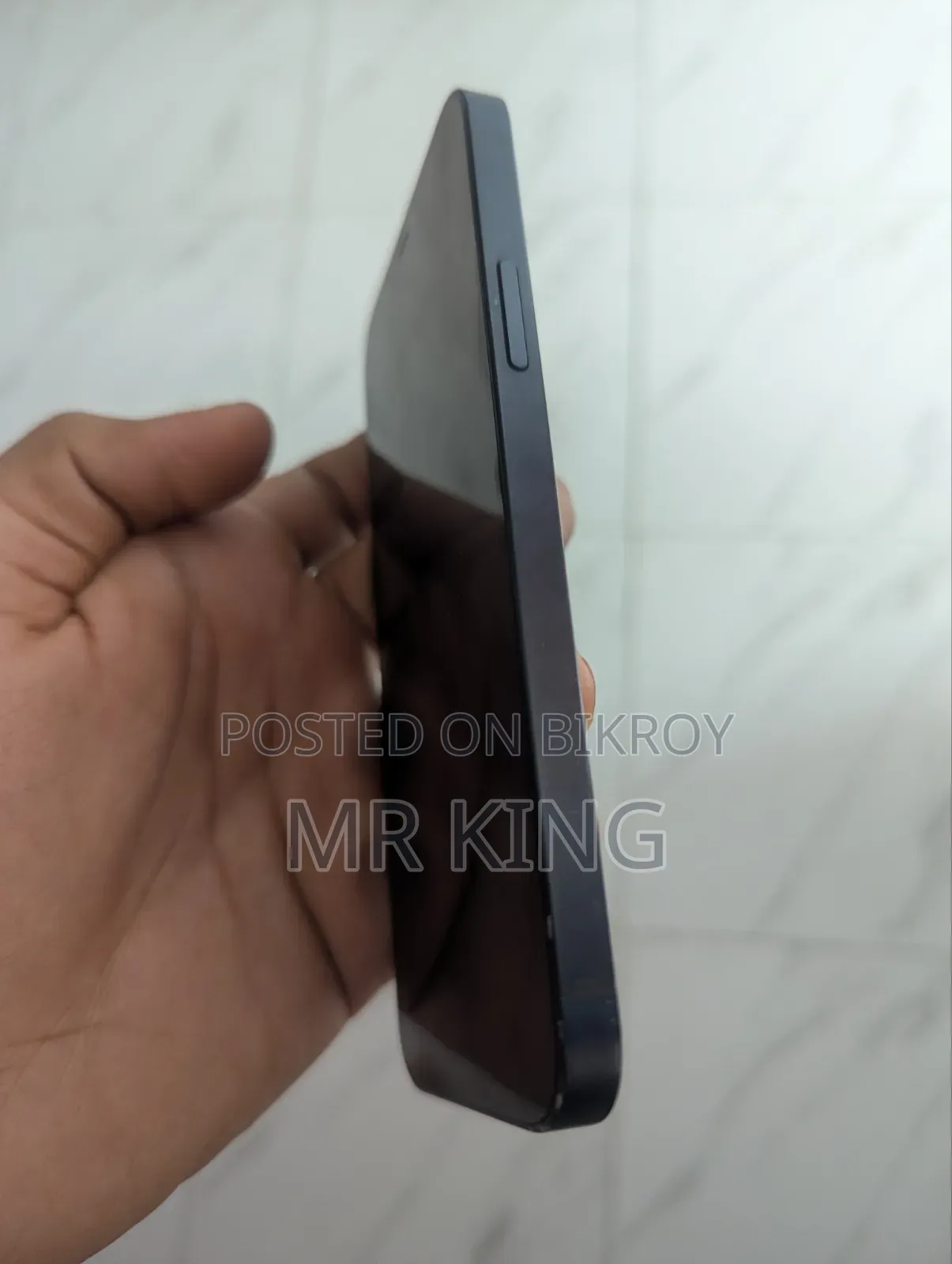 অ্যাপল আইফোন ১২ ৬৪ জিবি কালো