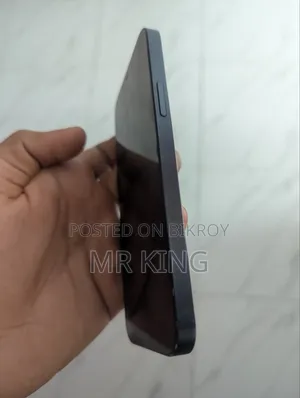 অ্যাপল আইফোন ১২ ৬৪ জিবি কালো