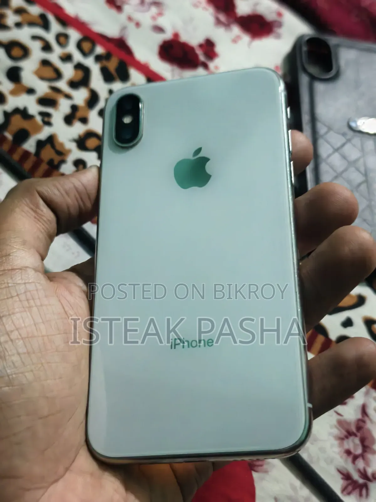 Apple iPhone X 256 GB White