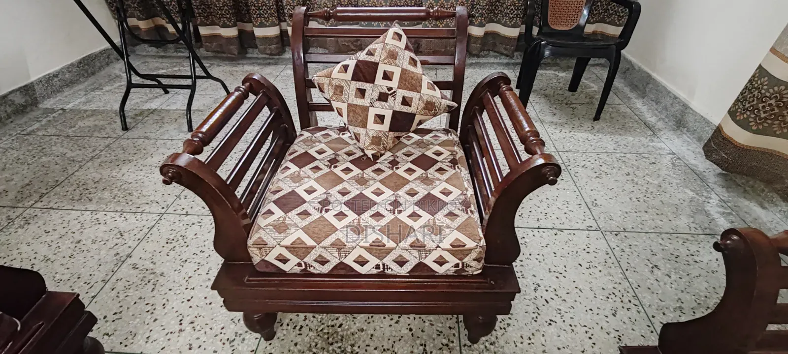 ৫ সিটের সোফা বিক্রি