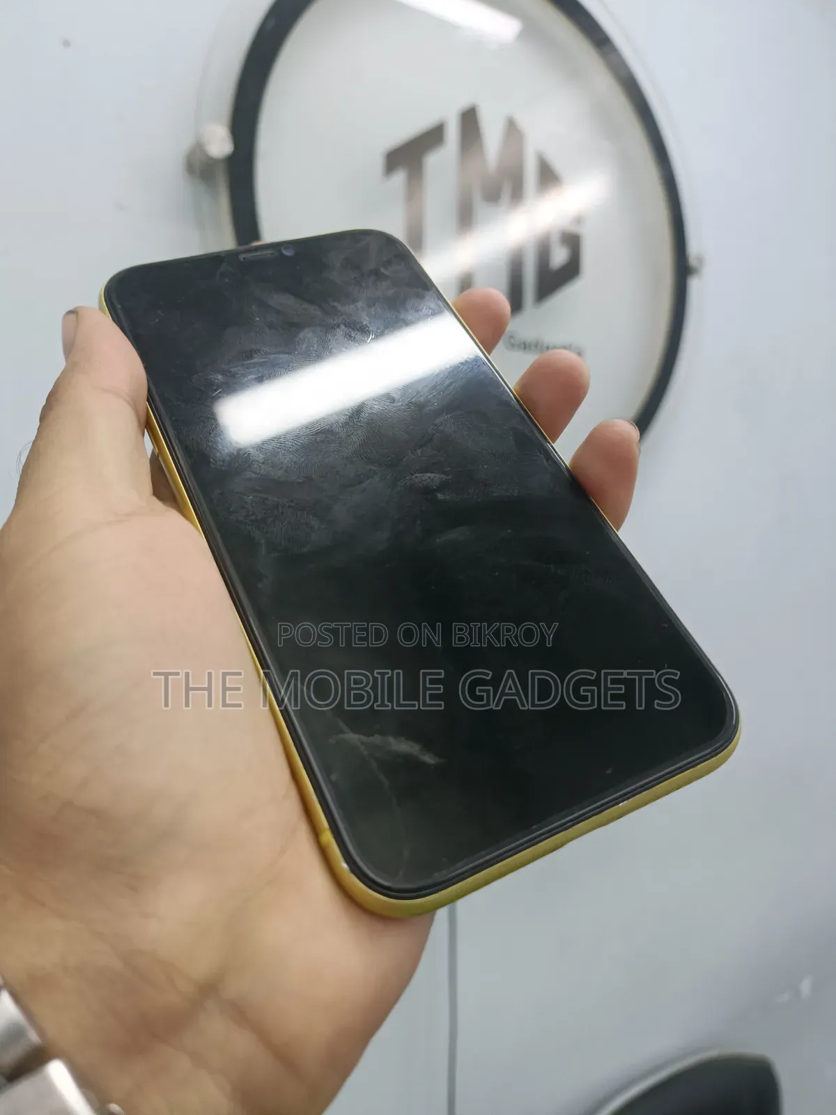 Apple iPhone 11 128 GB Yellow