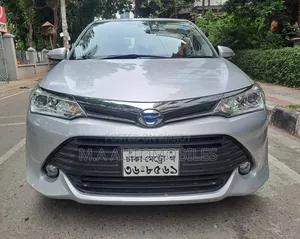 টয়োটা করোলা ফিল্ডার ২০১৭ সিলভার