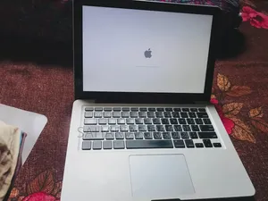 Laptop Apple MacBook Pro 2011 8GB Intel Core I5 SSD 256GB